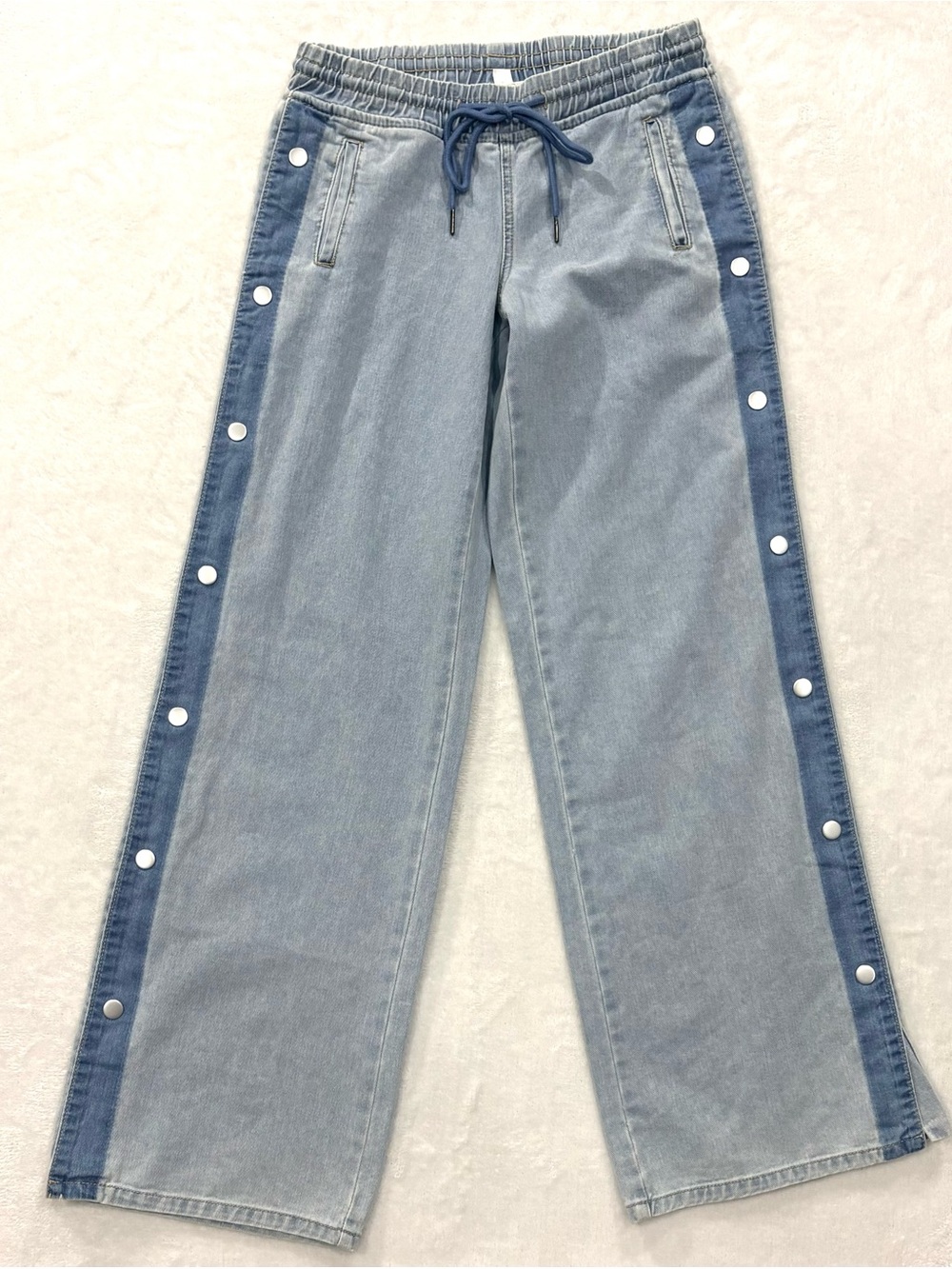 Austin Landing Blue Snap Sides Streetwear Wide Leg Denim Pants size 7 = Womens 6